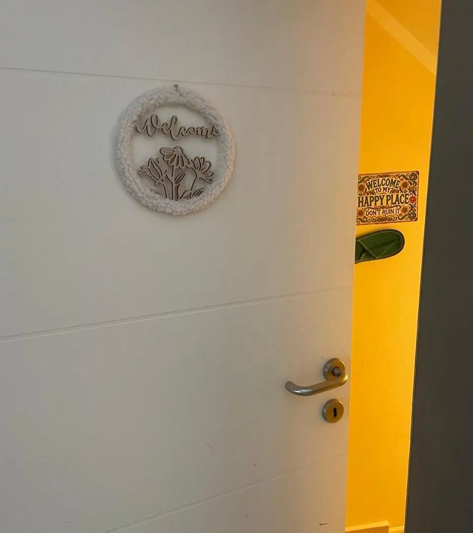 Apartment House Floor, Garden With Whirlpool, Small Breakfast, Vienna Thermal Baths, Close To U1 Station