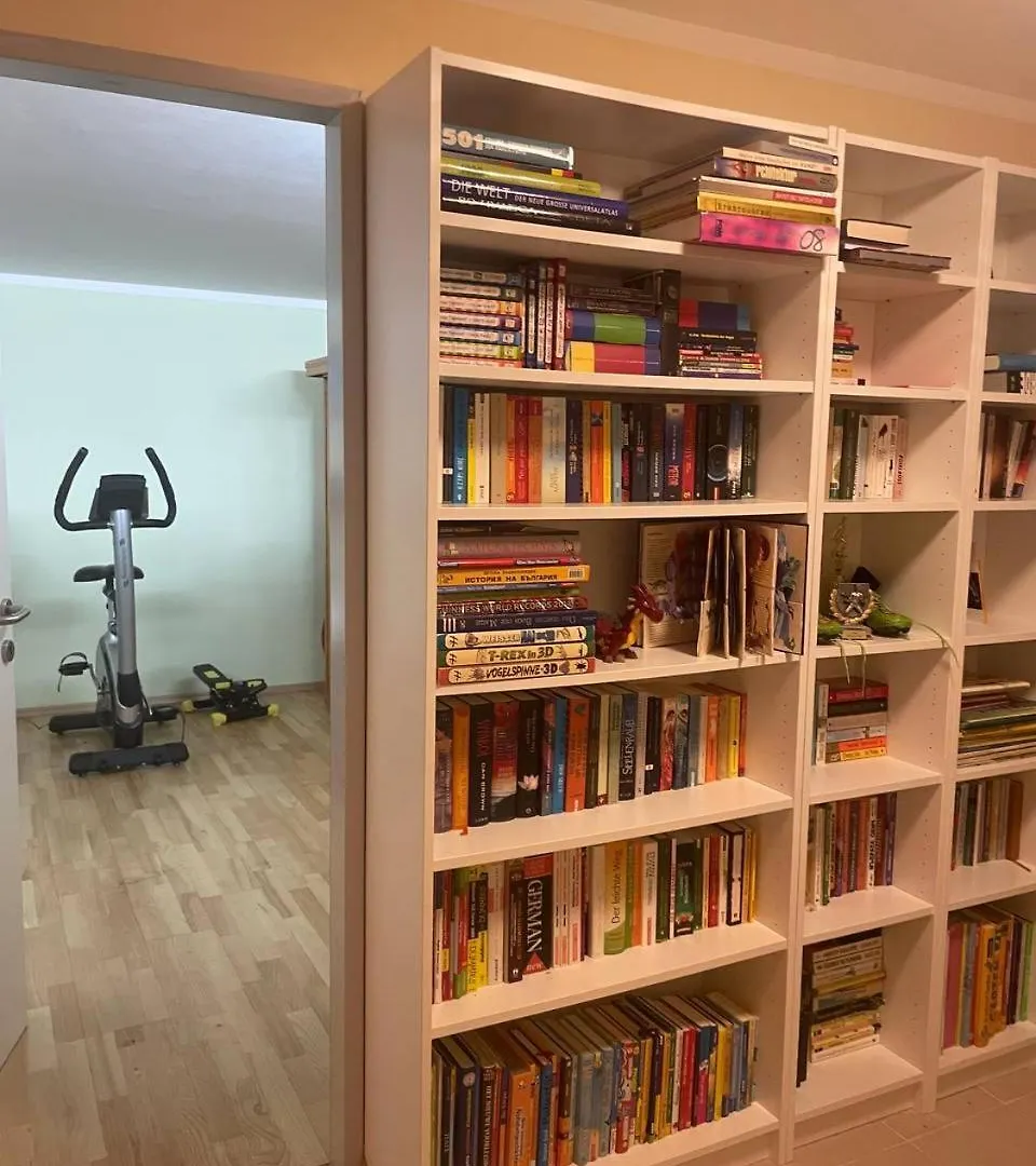House Floor, Garden With Whirlpool, Small Breakfast, Vienna Thermal Baths, Close To U1 Station 0*,  Oostenrijk